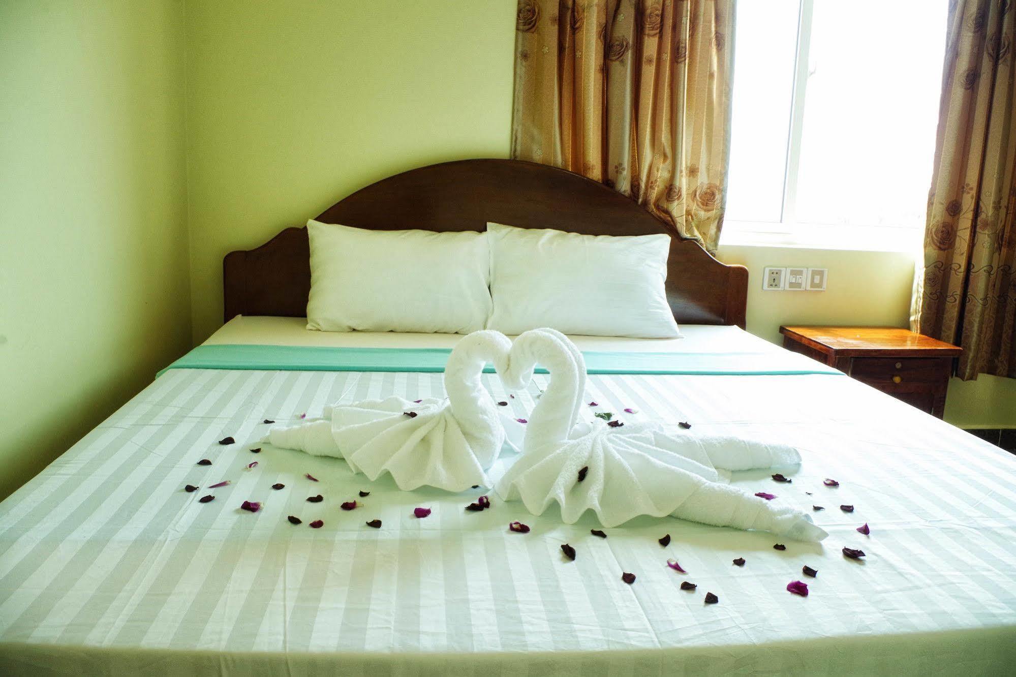 Golden Star Inn Sihanoukville Extérieur photo